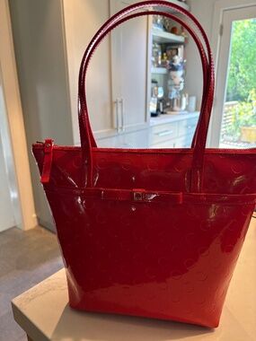 Kate Spade patent leather purse